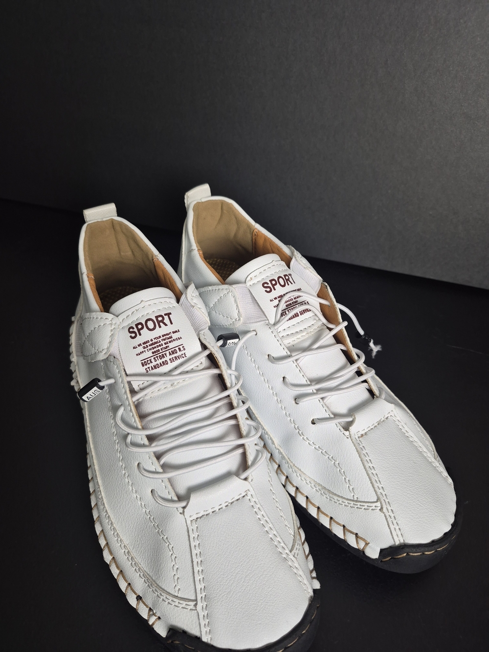 Sporto White Leather Womens Lace-Up Sneakers. Size 7.5